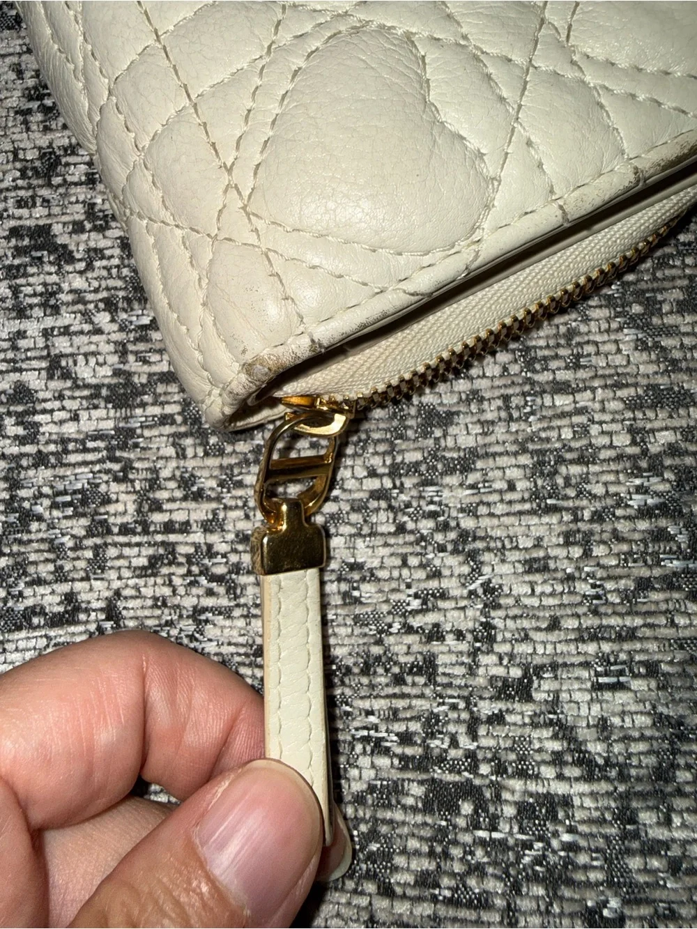 Christian Dior Caro Cannage Heart compact wallet